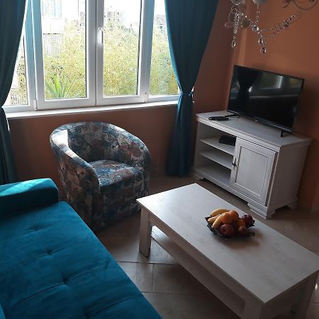Apartmani Tanja Tivat Exterior foto